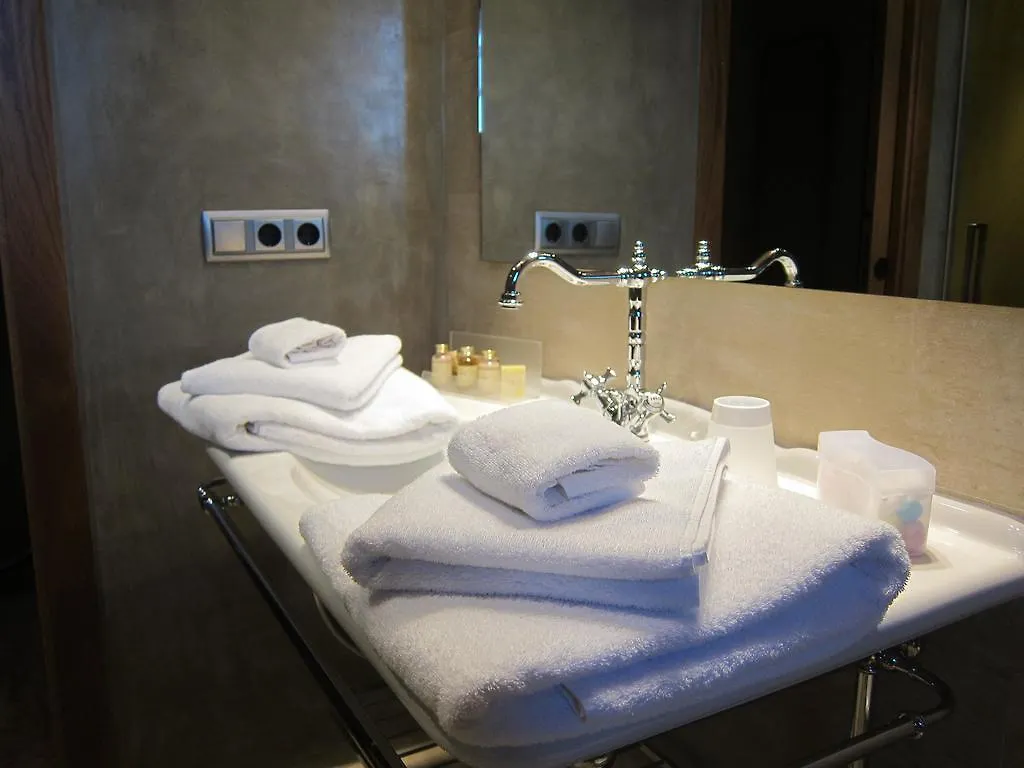 Hotel Rural Can Vila Sant Esteve De Palautordera Landhuis